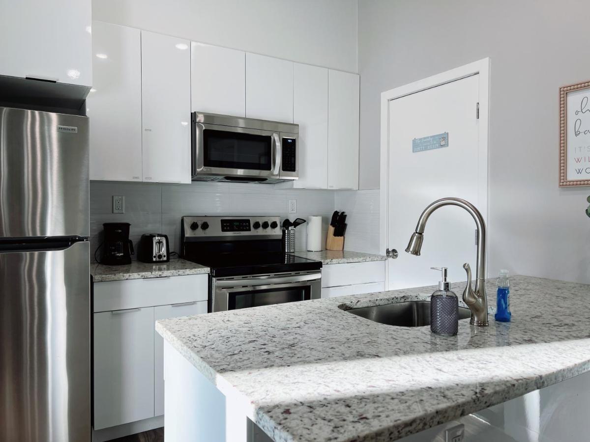 Stay At Luna On Ridge Ave Philadelphia Exterior photo